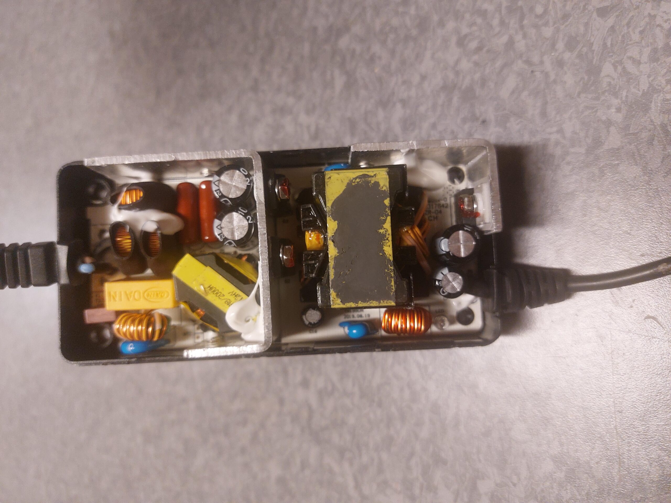 Laptop charger making buzzing noise